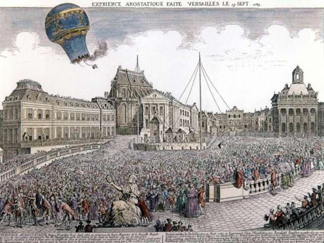The crowd watching the take off of de Rozier and d'Arlandes in Paris, 1783.